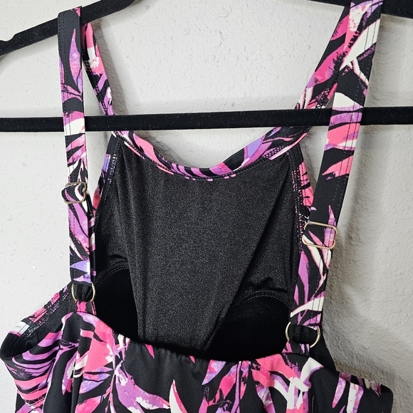 Fit‎ 4 U ur HIPS Hi-Neck Tiered Romper Swimsuit 18W Black Pink Shorts - Picture 6 of 11